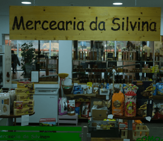 Mercearia dentro do Restaurante